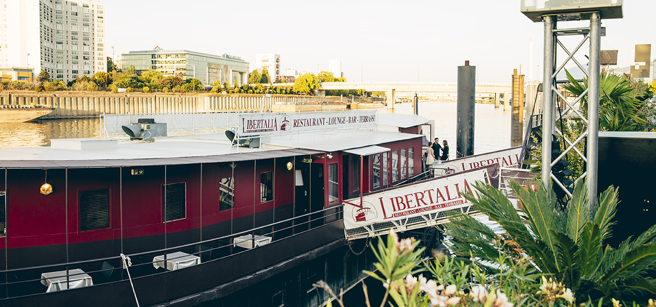 Restaurant péniche le Libertalia, tanker club